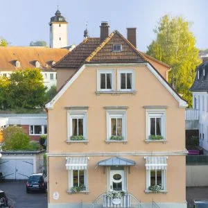 GH Aussen (12n)
